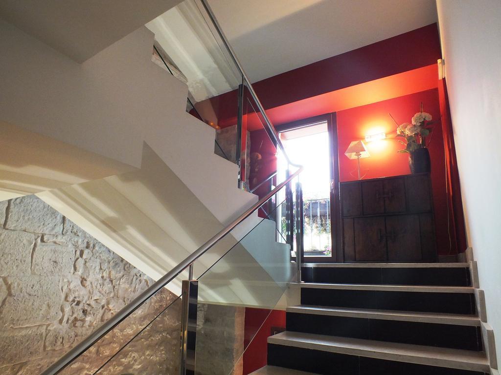 Hotel Puerta Del Arco Tudela de Duero エクステリア 写真