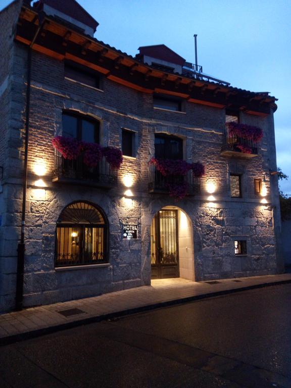 Hotel Puerta Del Arco Tudela de Duero エクステリア 写真